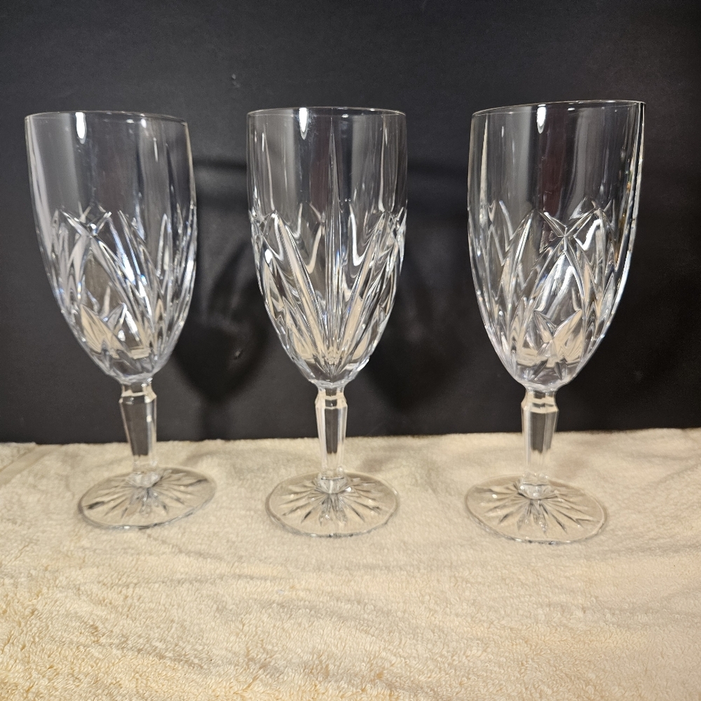 Marquis by Waterford Brookside Iced Beverage crystal glasses. Set Of 3